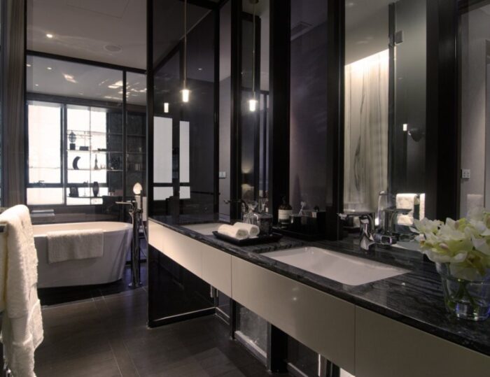 Black Bathroom Ideas