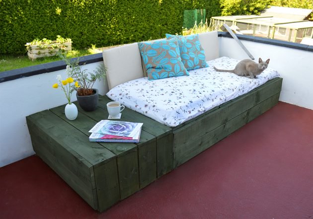 17 DIY Seating Ideas To Enhance Your Garden and Outer Area