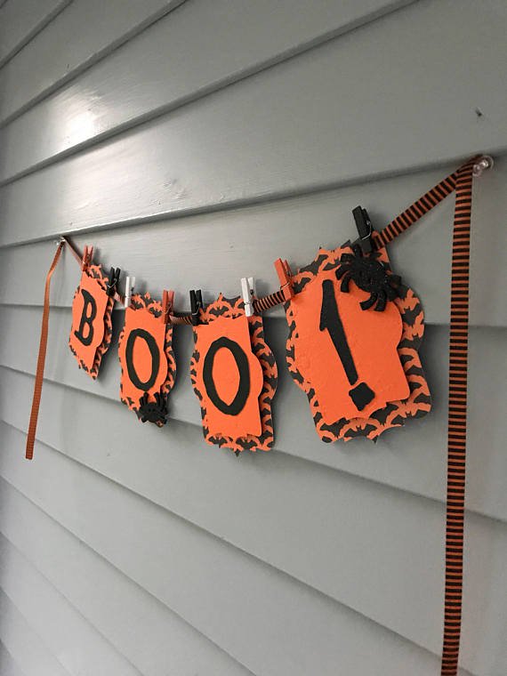 17 Halloween Banners You Need To Hang This Season